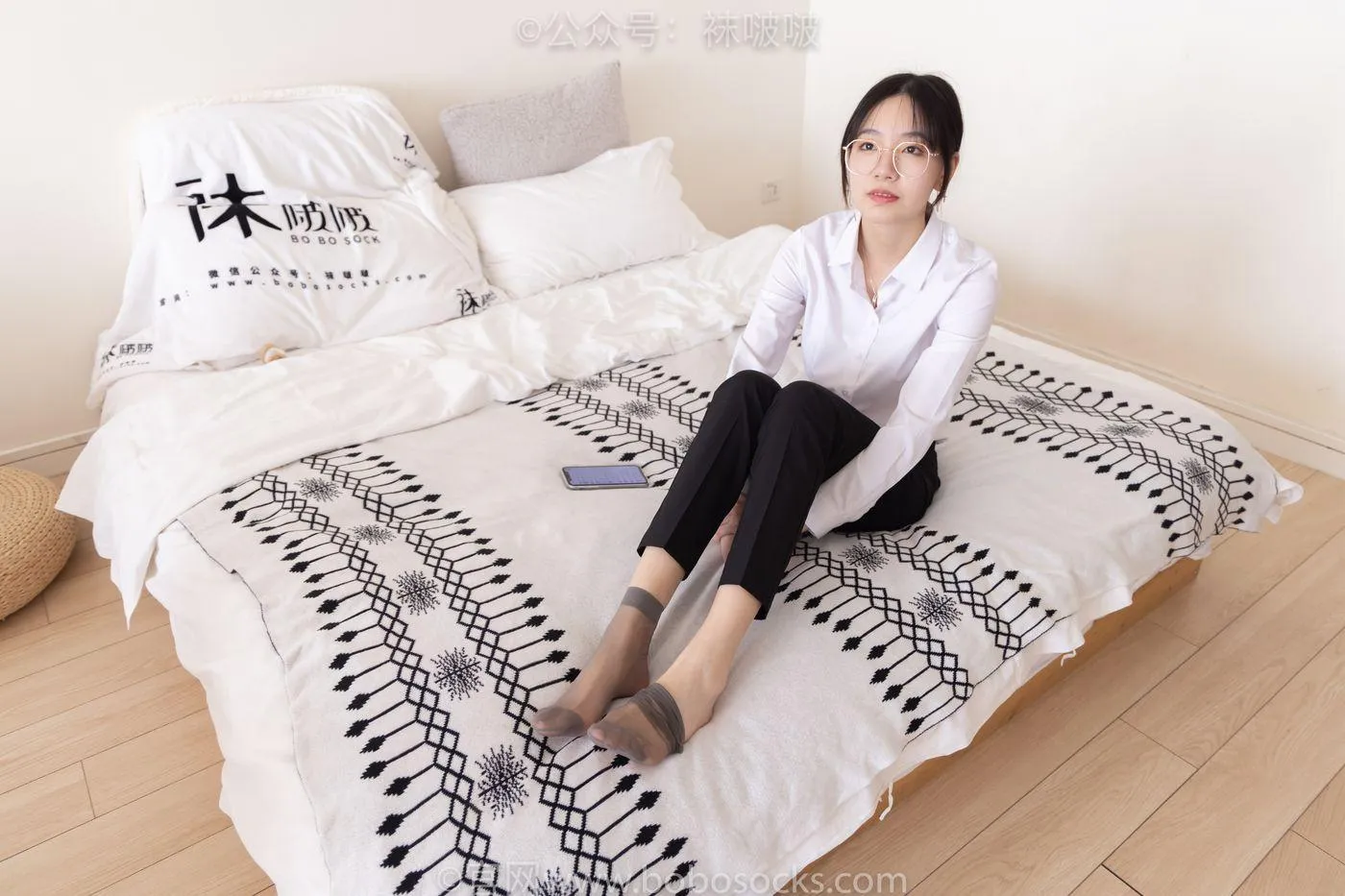 [BoBoSocks袜啵啵]NO.085 小甜豆-平底鞋、短灰丝、短肉丝 [140P]插图7